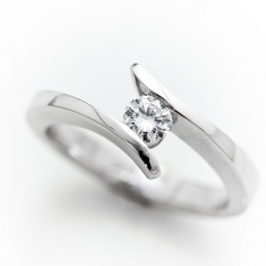 Moderan verenički prsten