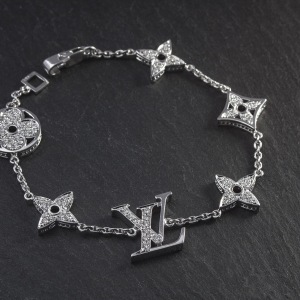 Luxuzna narukvica od belog zlata sa brilijantima